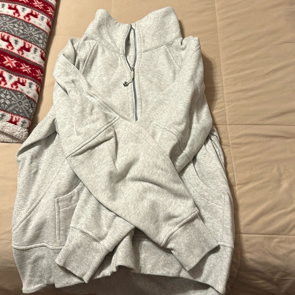 Lululemon 1/4 zip scuba sweatshirt not cropped